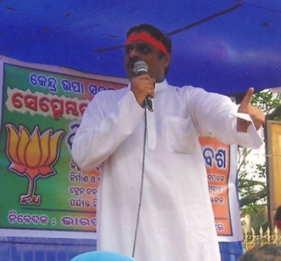 Murali Sharma’s call for economic blockade across Keonjhar district was a massive successful one which bent the Governments at Centre & State to connect the dist with railways.